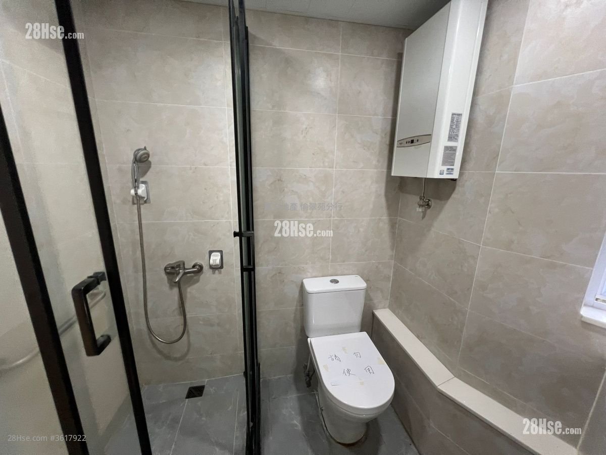 Kwong Yuen Estate Sell 3 Bedrooms , 1 Bathroom 544 ft² Kwong Yuen Estate Sell 3 Bedrooms , 1 Bathroom 544 ft²