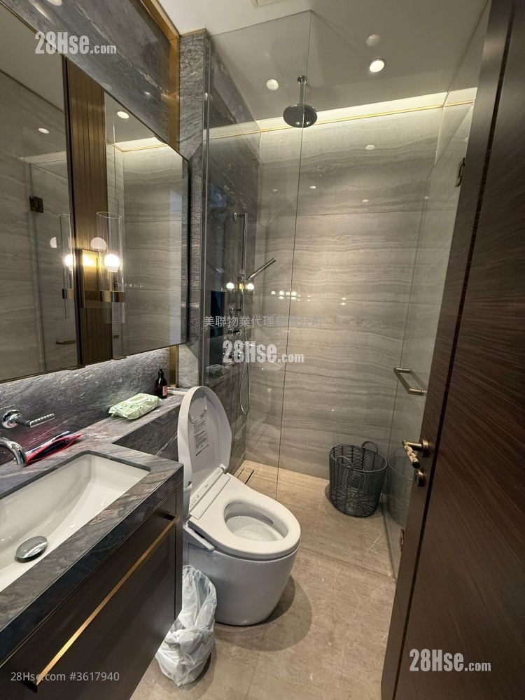 Ayton Rental 3 Bedrooms , 3 Bathrooms 1,188 ft² Ayton Rental 3 Bedrooms , 3 Bathrooms 1,188 ft²