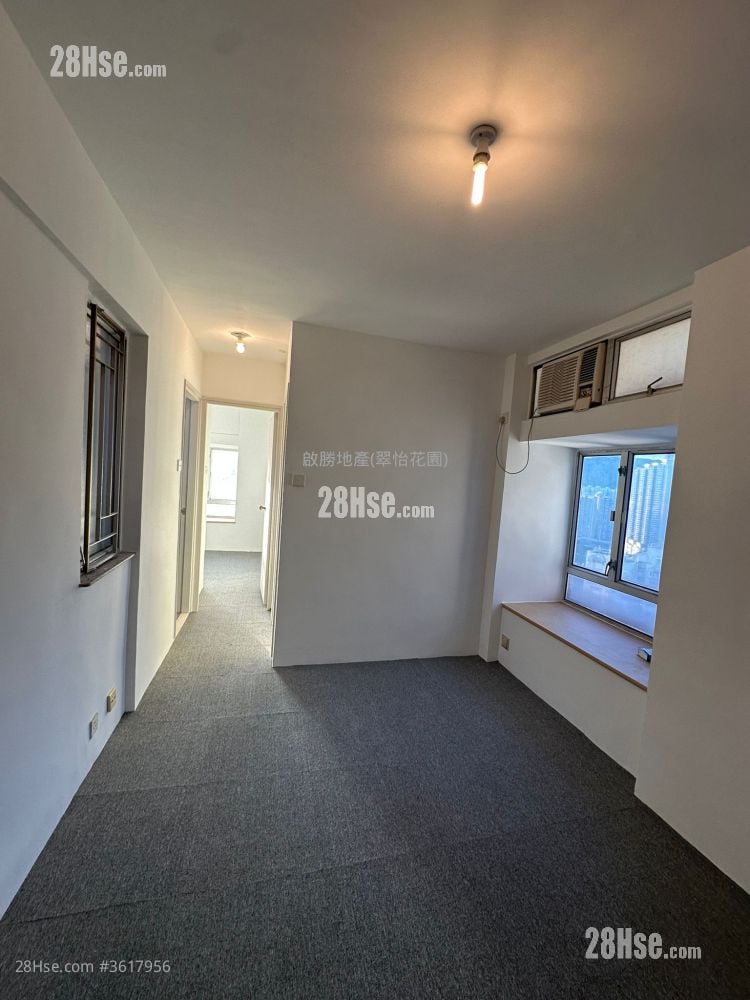 Greenfield Garden Sell 2 Bedrooms , 1 Bathroom 386 ft²