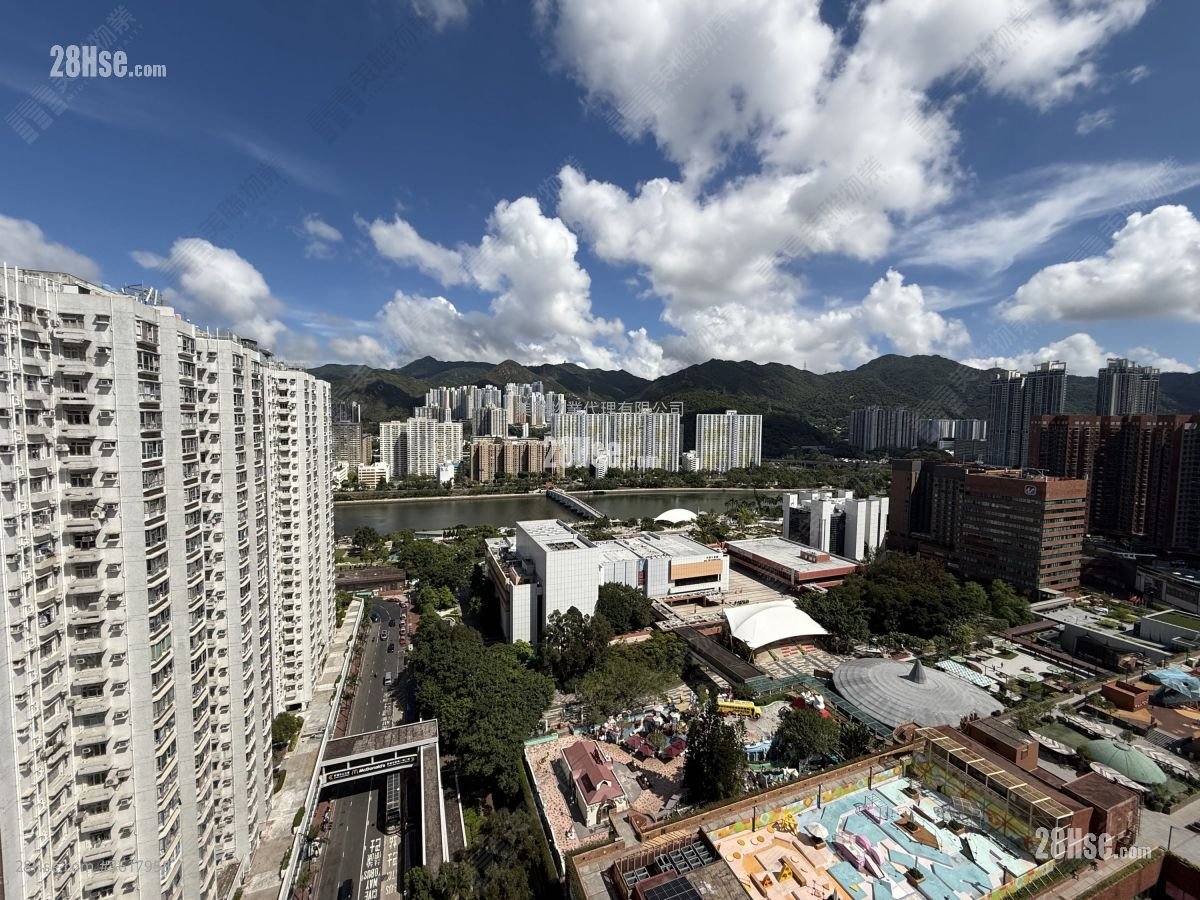 Shatin Plaza Sell 3 Bedrooms , 2 Bathrooms 836 ft² Shatin Plaza Sell 3 Bedrooms , 2 Bathrooms 836 ft²