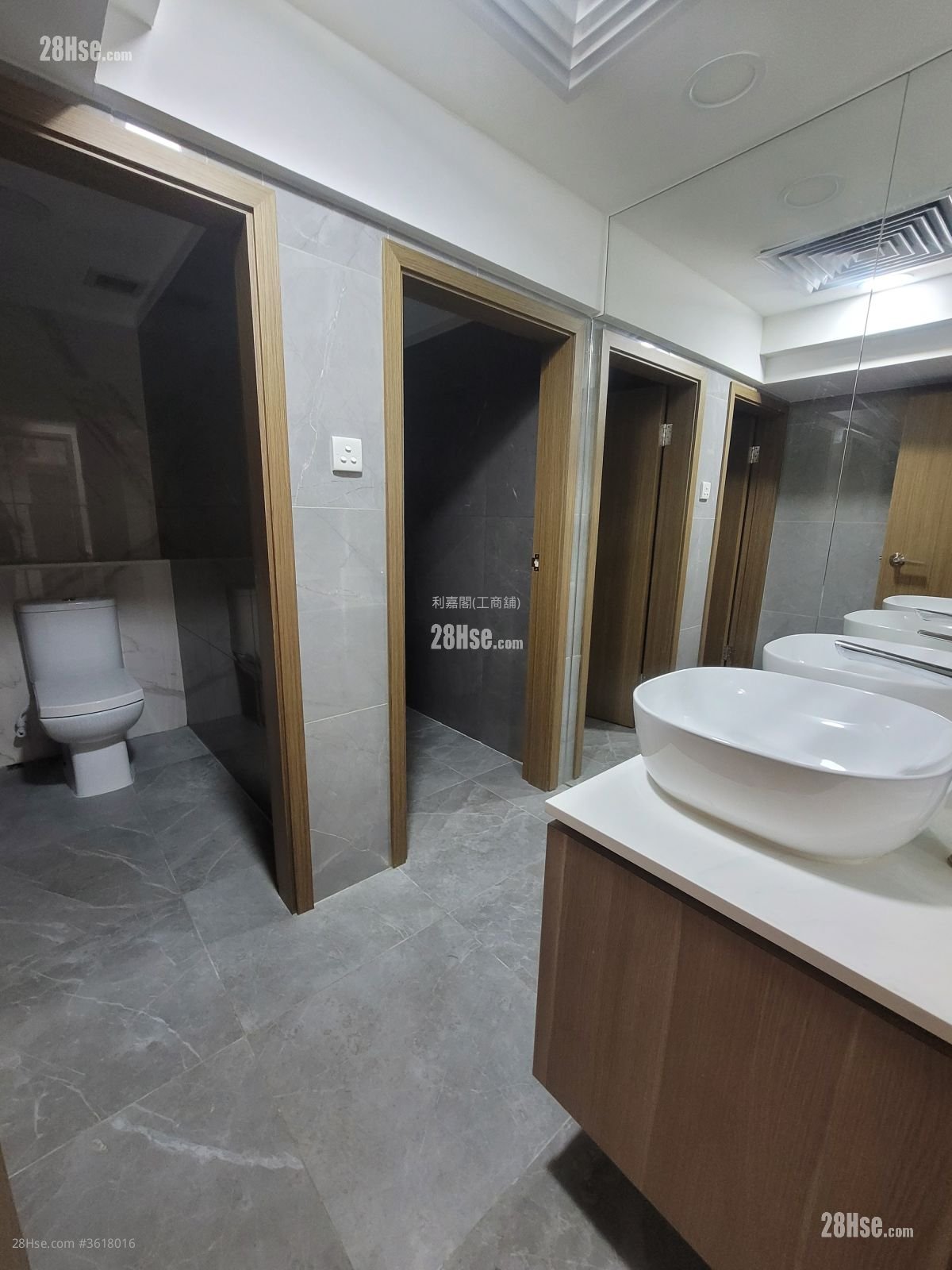 Yardley Commercial Building Sell Yardley Commercial Building Sell