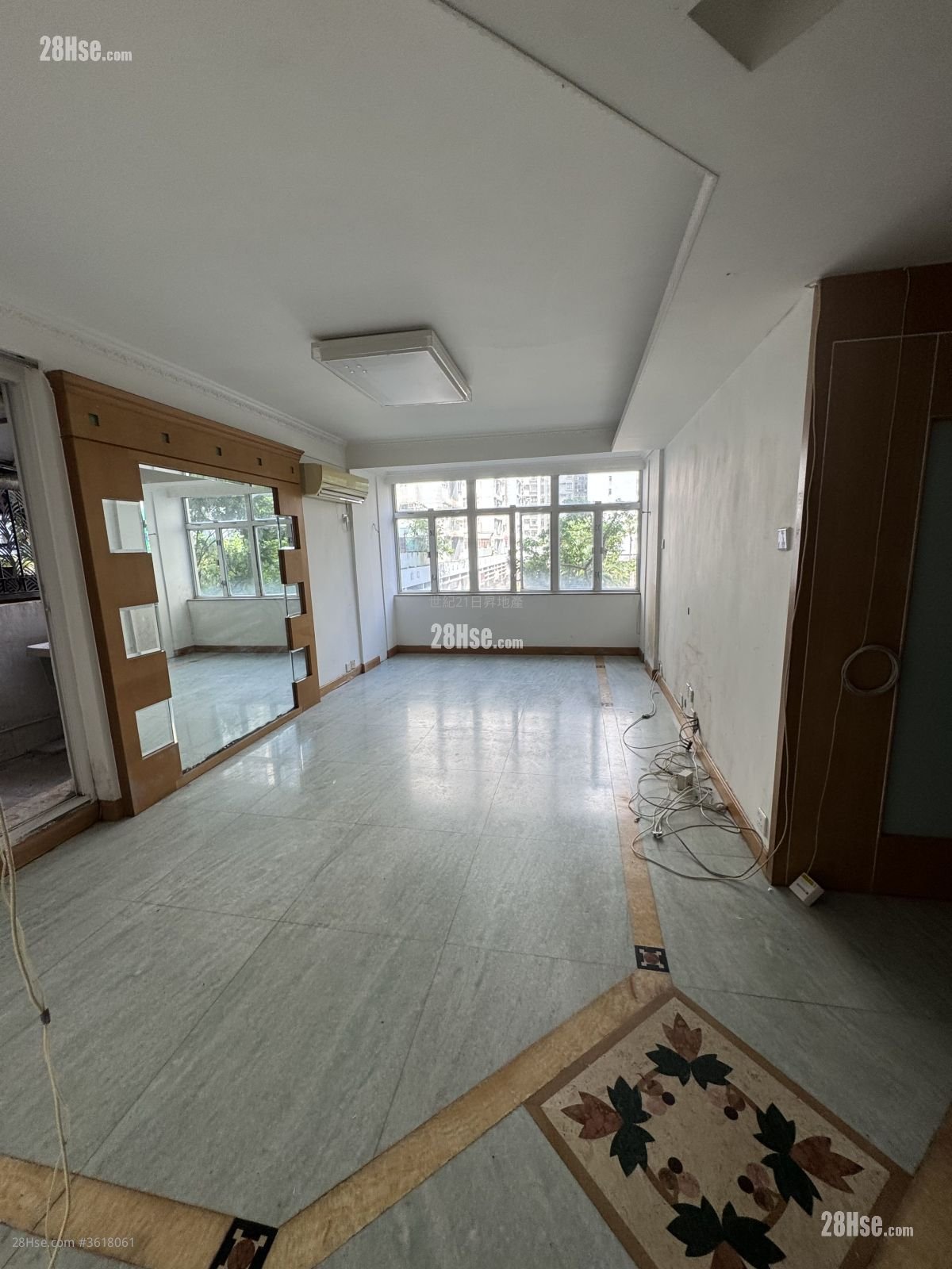 City Garden Sell 3 Bedrooms , 2 Bathrooms 1,029 ft² City Garden Sell 3 Bedrooms , 2 Bathrooms 1,029 ft²