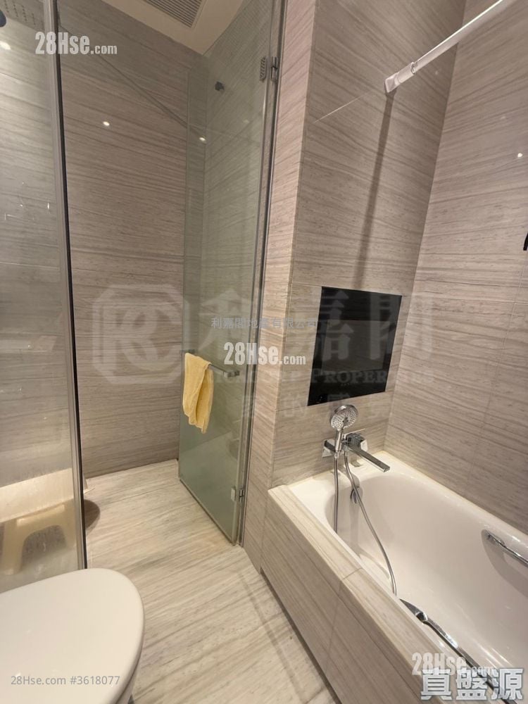 Babington Hill Sell 2 Bedrooms 615 ft² Babington Hill Sell 2 Bedrooms 615 ft²