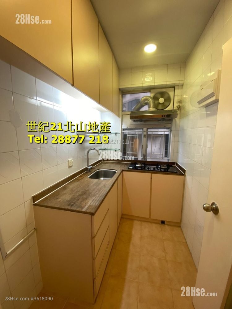 龍景花園 租盤 2 房 , 1 浴室 693 平方呎 龍景花園 租盤 2 房 , 1 浴室 693 平方呎