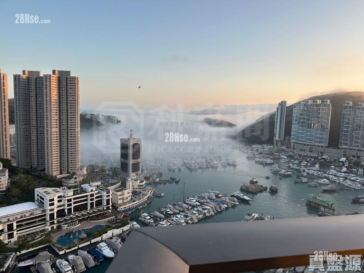 Marinella Sell 3 Bedrooms , 2 Bathrooms 1,355 ft² Marinella Sell 3 Bedrooms , 2 Bathrooms 1,355 ft²
