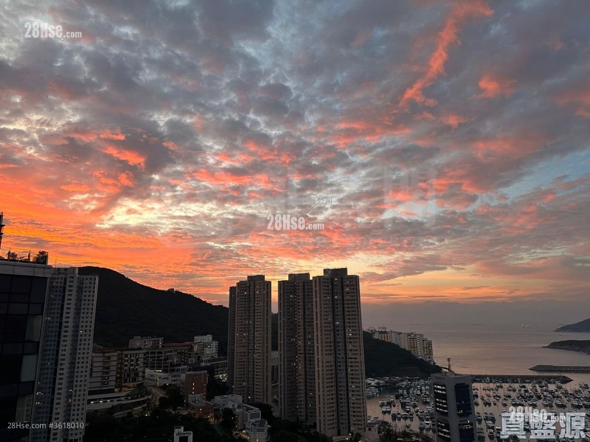 Marinella Sell 3 Bedrooms , 2 Bathrooms 1,355 ft² Marinella Sell 3 Bedrooms , 2 Bathrooms 1,355 ft²