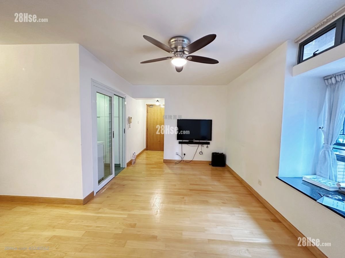 Hollywood Terrace Rental 3 Bedrooms , 2 Bathrooms 733 ft² Hollywood Terrace Rental 3 Bedrooms , 2 Bathrooms 733 ft²