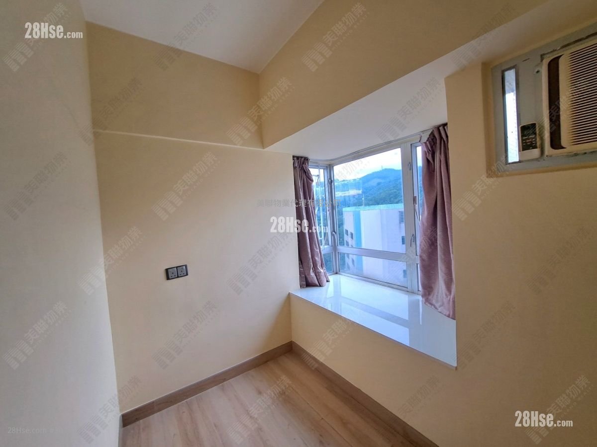 Tsuen Kam Centre Rental 375 ft² Tsuen Kam Centre Rental 375 ft²