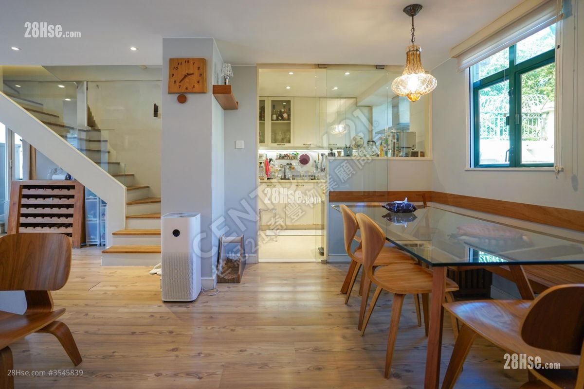 嘉林别墅 售盘 3 房 1,104 平方尺