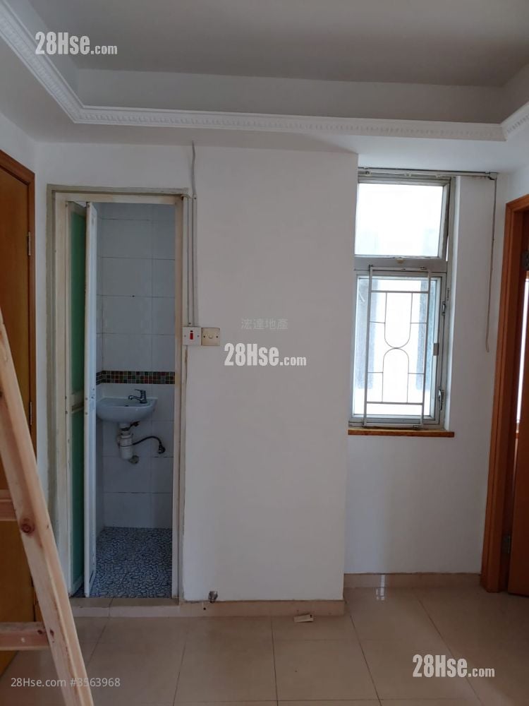 康辉大厦 租盘 2 房 , 1 浴室 210 平方尺 康辉大厦 租盘 2 房 , 1 浴室 210 平方尺