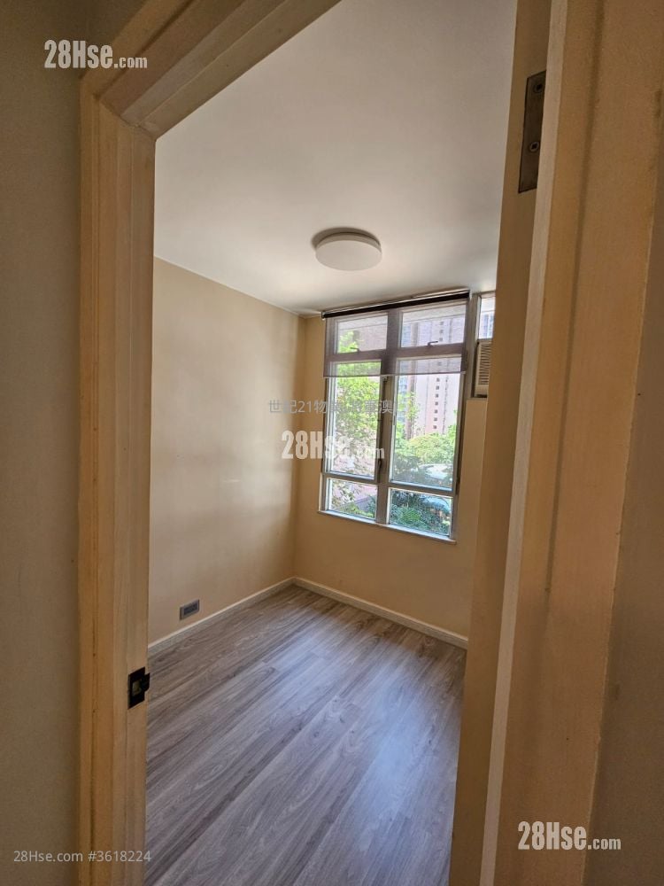 Kwong Ming Court Sell 646 ft² Kwong Ming Court Sell 646 ft²