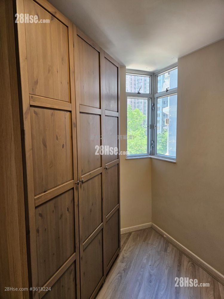 Kwong Ming Court Sell 646 ft² Kwong Ming Court Sell 646 ft²