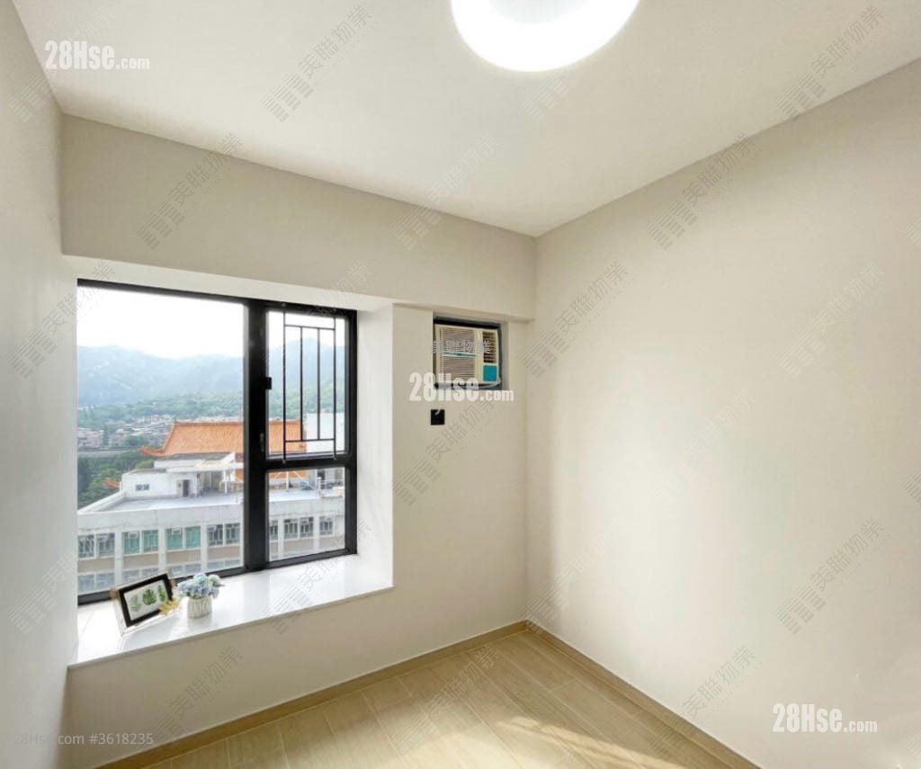 The Sherwood Sell 3 Bedrooms , 1 Bathroom 594 ft² The Sherwood Sell 3 Bedrooms , 1 Bathroom 594 ft²