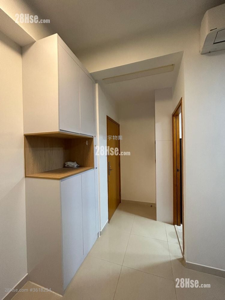 Indihome Rental 2 Bedrooms , 1 Bathroom 420 ft² Indihome Rental 2 Bedrooms , 1 Bathroom 420 ft²