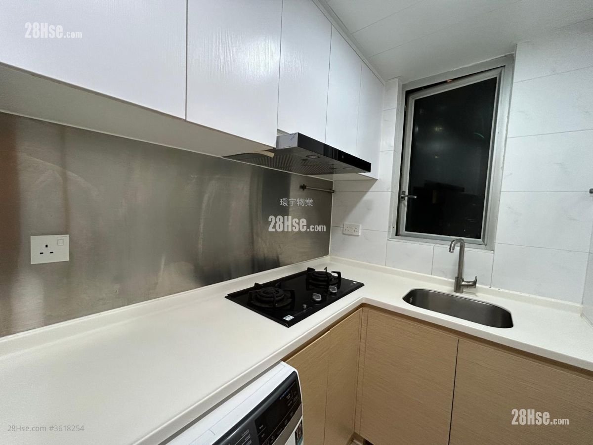 Indihome Rental 2 Bedrooms , 1 Bathroom 420 ft² Indihome Rental 2 Bedrooms , 1 Bathroom 420 ft²