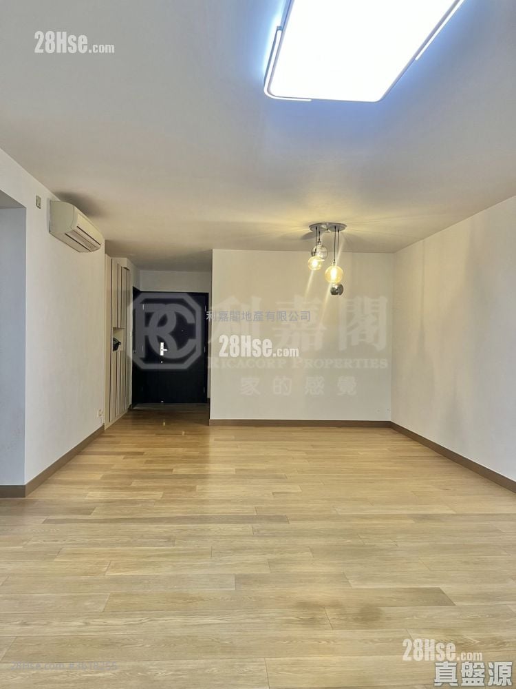 Grand Promenade Sell 3 Bedrooms , 2 Bathrooms 1,129 ft² Grand Promenade Sell 3 Bedrooms , 2 Bathrooms 1,129 ft²