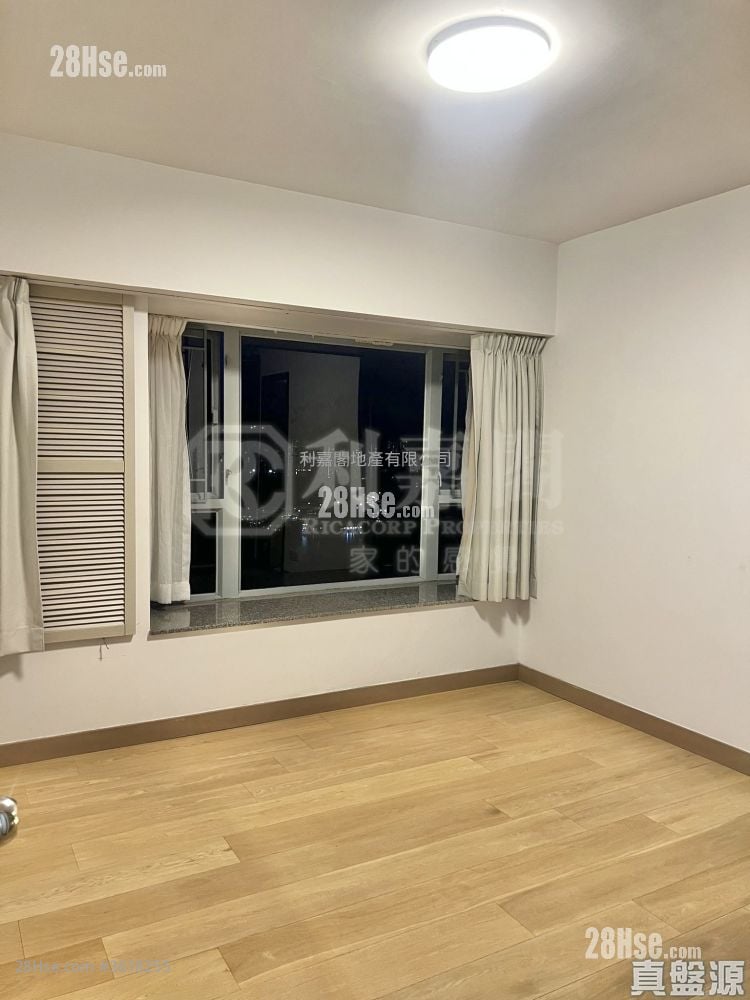 Grand Promenade Sell 3 Bedrooms , 2 Bathrooms 1,129 ft² Grand Promenade Sell 3 Bedrooms , 2 Bathrooms 1,129 ft²