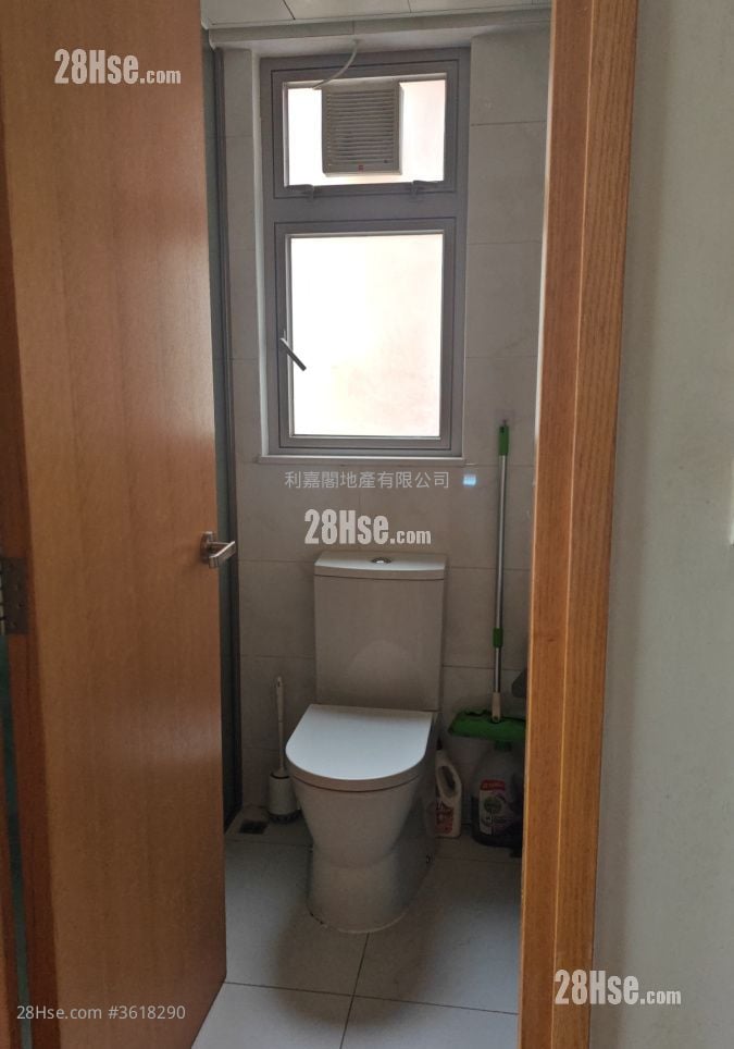 Greenview Villa Sell 2 Bedrooms 539 ft² Greenview Villa Sell 2 Bedrooms 539 ft²