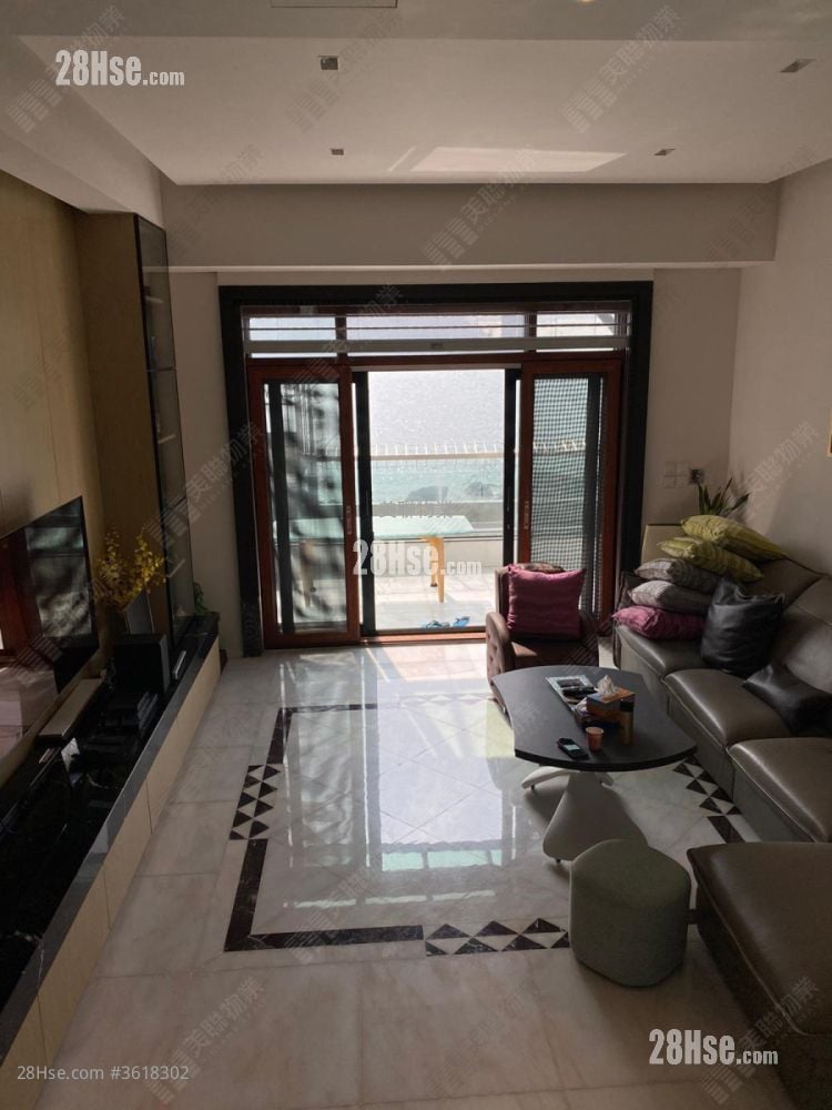 Royal Dragon Villa Sell 3 Bedrooms , 3 Bathrooms 1,760 ft² Royal Dragon Villa Sell 3 Bedrooms , 3 Bathrooms 1,760 ft²