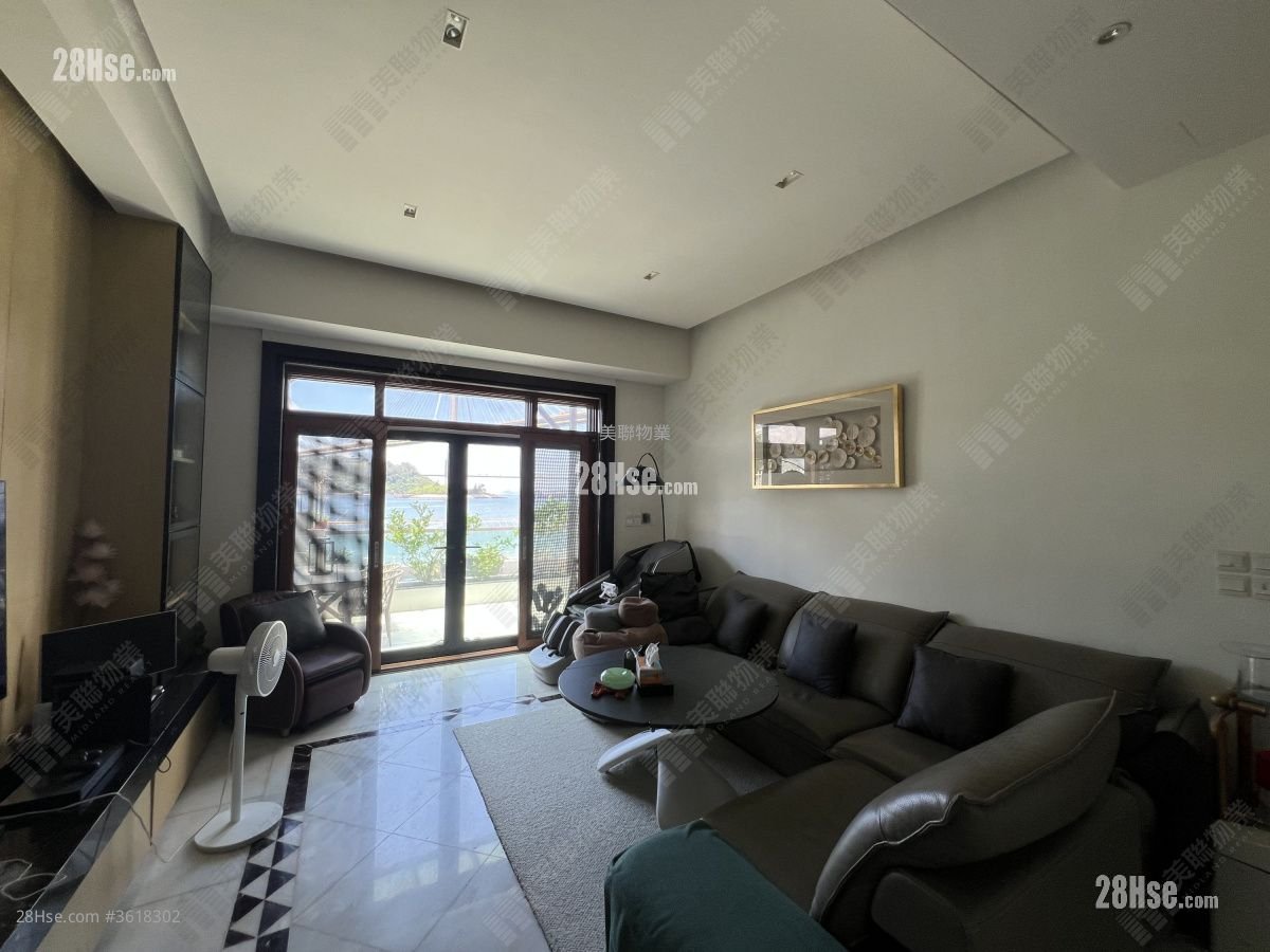 Royal Dragon Villa Sell 3 Bedrooms , 3 Bathrooms 1,760 ft² Royal Dragon Villa Sell 3 Bedrooms , 3 Bathrooms 1,760 ft²