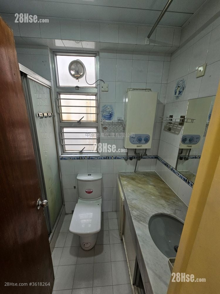 Metropolis Plaza Sell 2 Bedrooms , 1 Bathroom 479 ft² Metropolis Plaza Sell 2 Bedrooms , 1 Bathroom 479 ft²