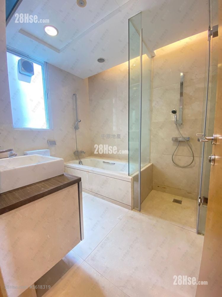 Peak One Sell 4 Bedrooms 1,166 ft² Peak One Sell 4 Bedrooms 1,166 ft²