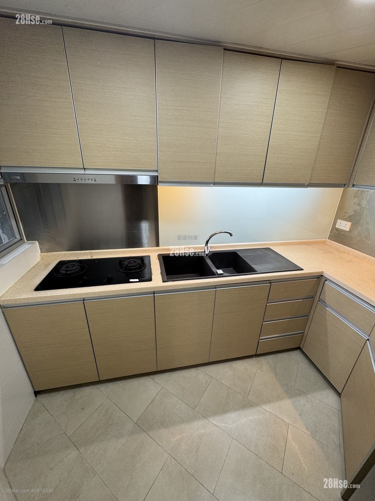 黃埔花園 售盤 3 房 , 2 浴室 833 平方呎 黃埔花園 售盤 3 房 , 2 浴室 833 平方呎