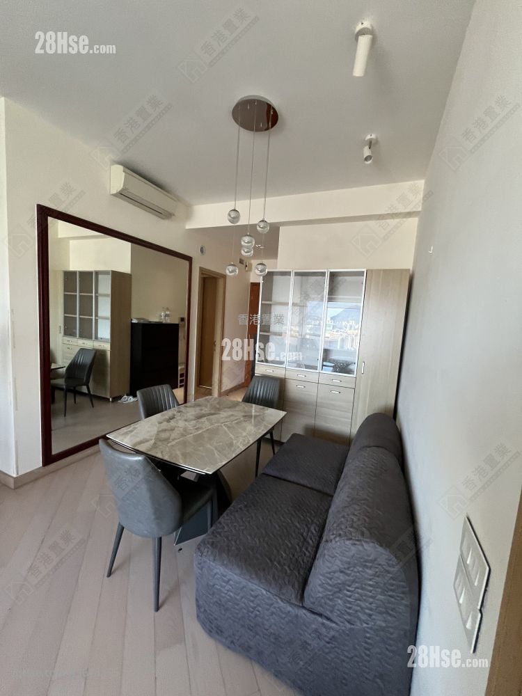 living room: The Masterpiece Sell 1 Bedroom , 2 Bathrooms 816 ft² living room: The Masterpiece Sell 1 Bedroom , 2 Bathrooms 816 ft²