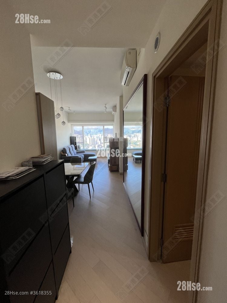 living room: The Masterpiece Sell 1 Bedroom , 2 Bathrooms 816 ft² living room: The Masterpiece Sell 1 Bedroom , 2 Bathrooms 816 ft²