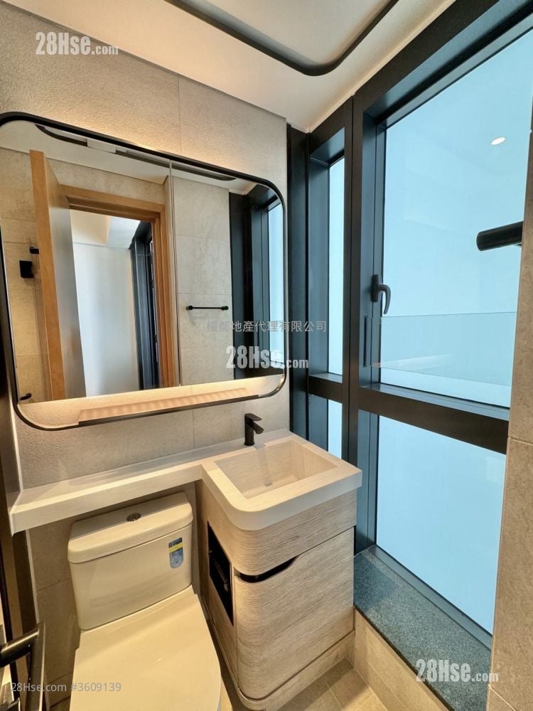 Soyo Rental Studio , 1 Bathroom 152 ft²