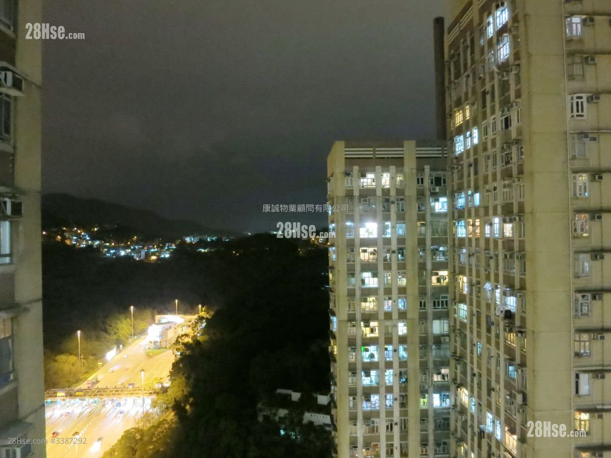 康華苑 售盤 2 房 , 1 浴室 380 平方呎