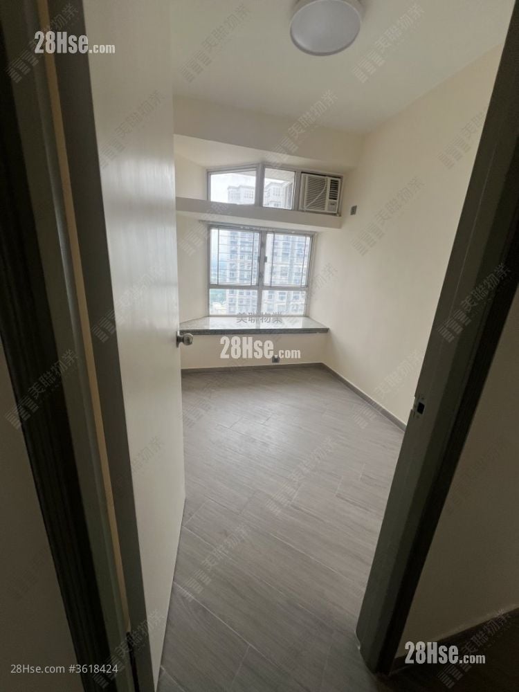 Kingswood Villas Rental 3 Bedrooms , 2 Bathrooms 630 ft² Kingswood Villas Rental 3 Bedrooms , 2 Bathrooms 630 ft²