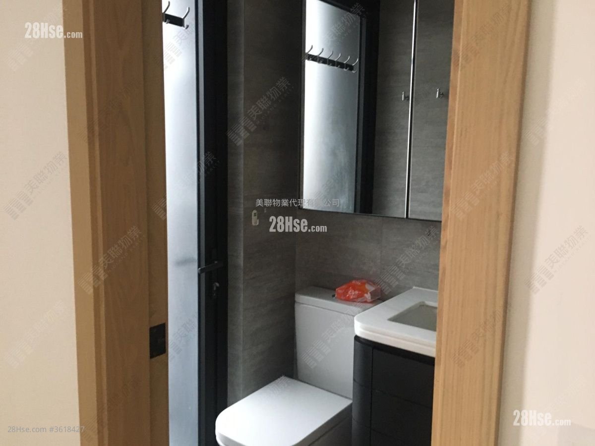 The Amused Sell 1 Bedroom , 1 Bathroom 309 ft² The Amused Sell 1 Bedroom , 1 Bathroom 309 ft²