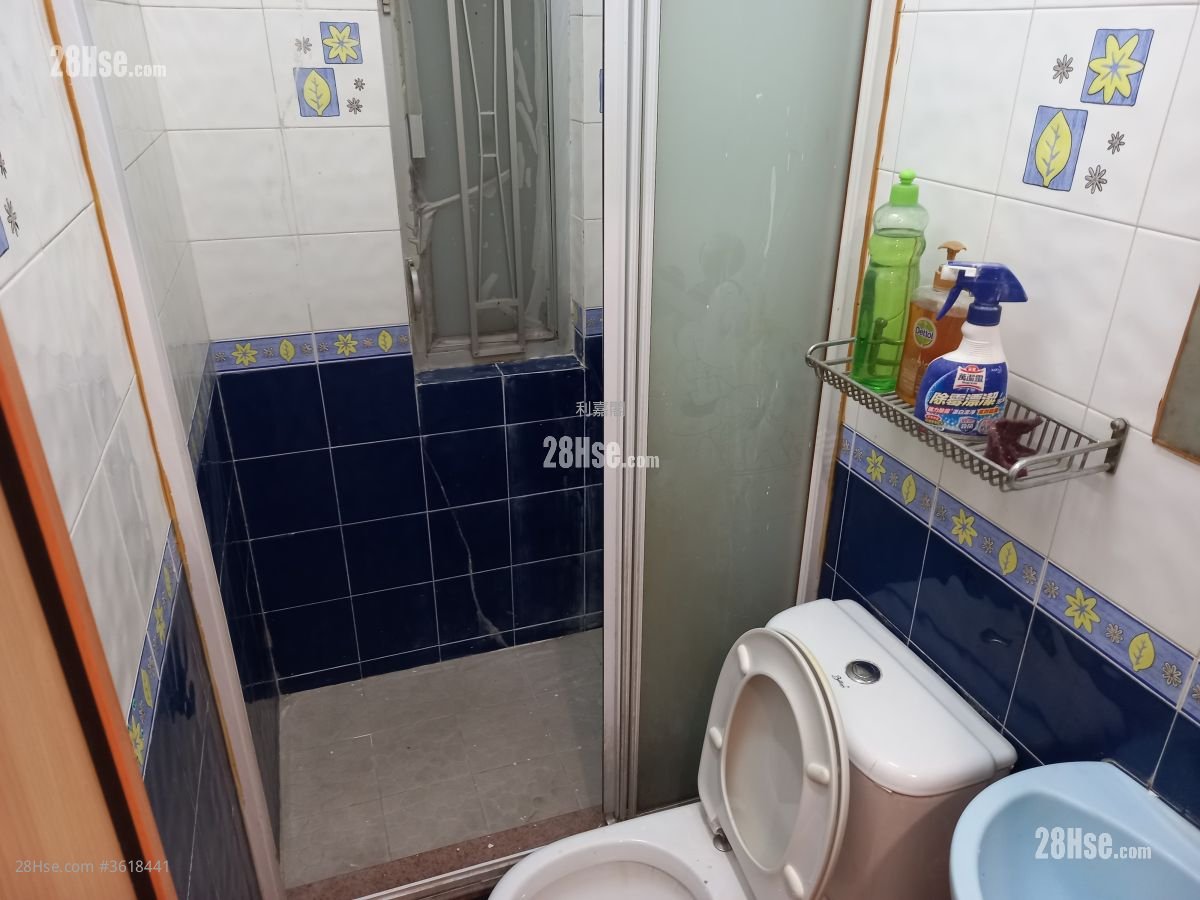 中耀楼 售盘 2 房 , 1 浴室 406 平方尺 中耀楼 售盘 2 房 , 1 浴室 406 平方尺