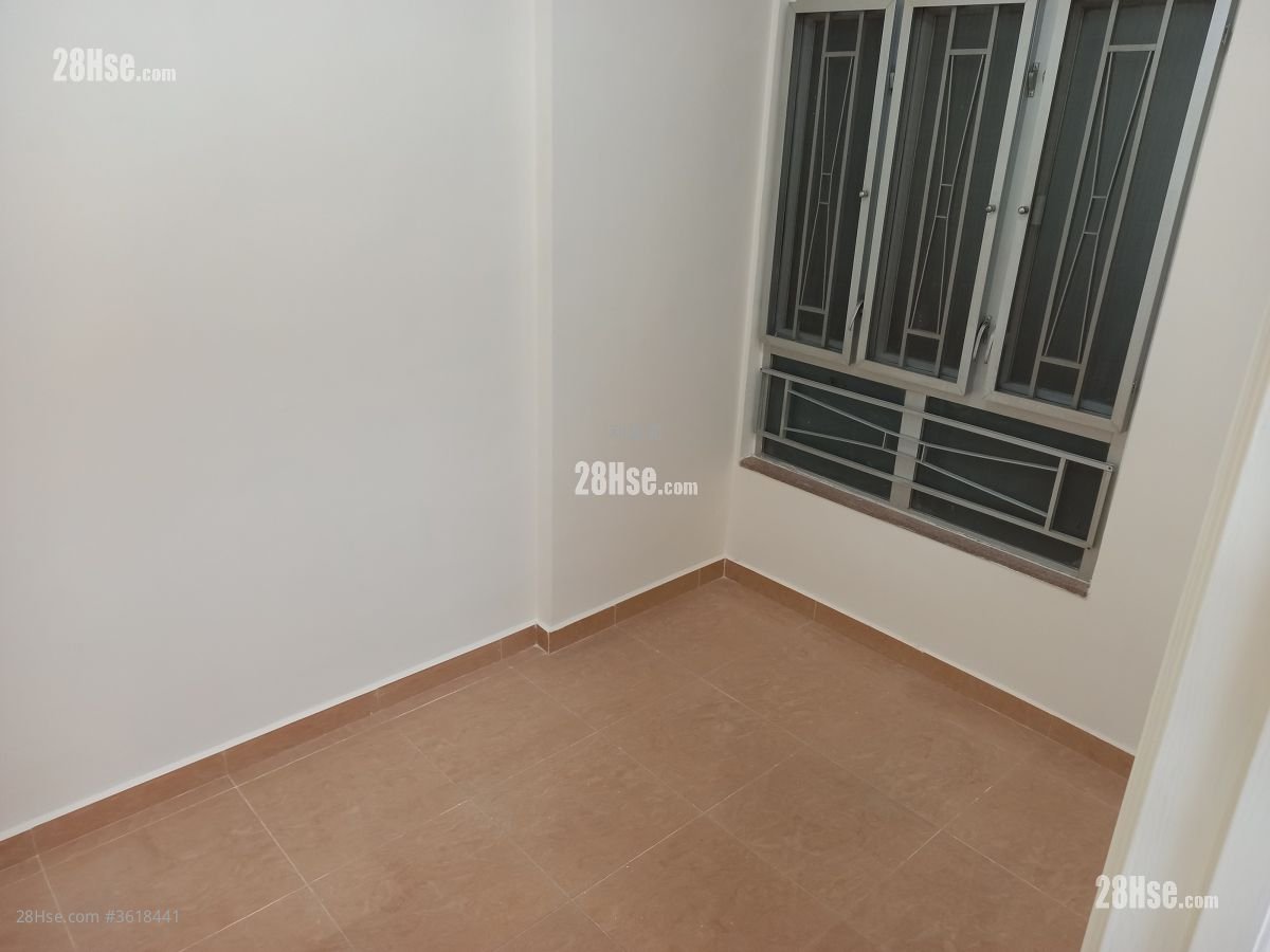 中耀楼 售盘 2 房 , 1 浴室 406 平方尺 中耀楼 售盘 2 房 , 1 浴室 406 平方尺