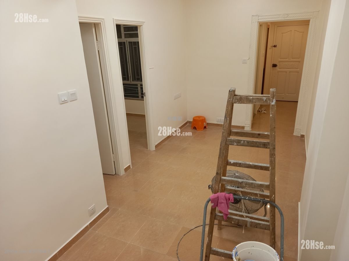 中耀楼 售盘 2 房 , 1 浴室 406 平方尺 中耀楼 售盘 2 房 , 1 浴室 406 平方尺