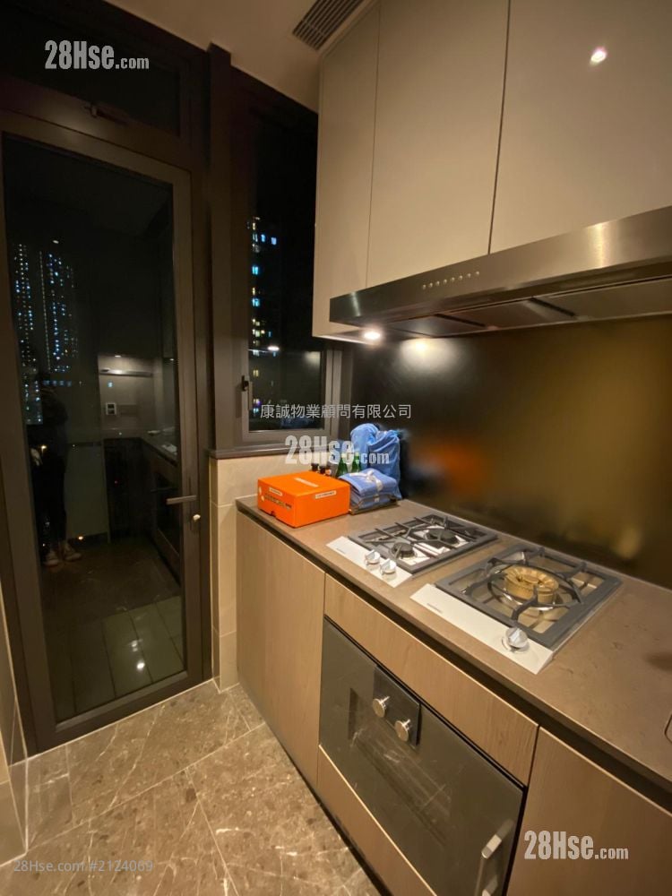 Maya Rental 2 Bedrooms , 1 Bathroom 495 ft² Maya Rental 2 Bedrooms , 1 Bathroom 495 ft²