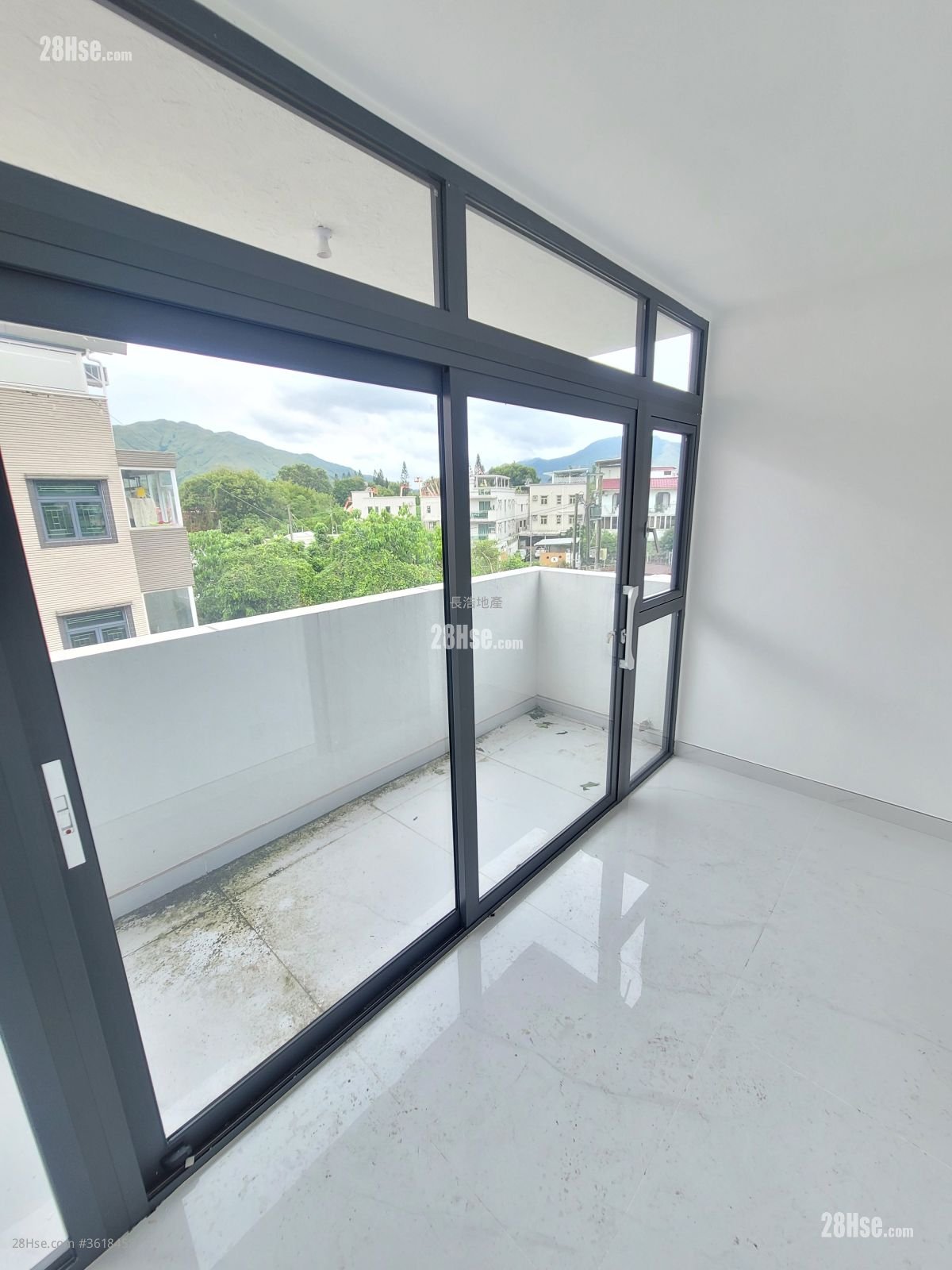 Village Sell 1 Bedroom , 1 Bathroom 690 ft² Village Sell 1 Bedroom , 1 Bathroom 690 ft²