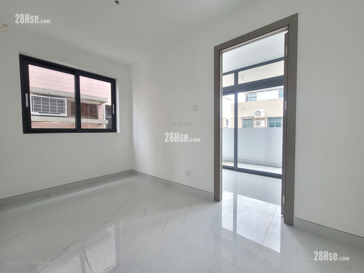 Village Sell 1 Bedroom , 1 Bathroom 690 ft² Village Sell 1 Bedroom , 1 Bathroom 690 ft²