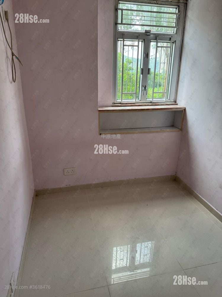 Wing Fok Centre Sell 3 Bedrooms 589 ft² Wing Fok Centre Sell 3 Bedrooms 589 ft²