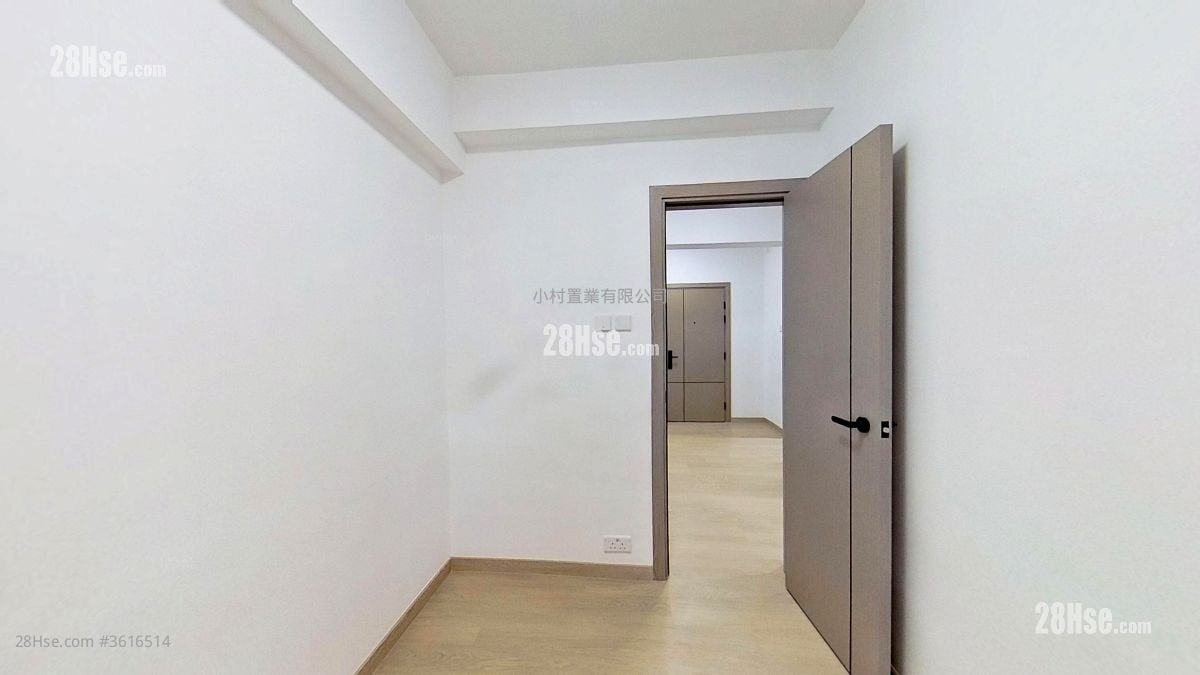 bedroom 1: Centenary Mansion Rental 2 Bedrooms , 1 Bathroom 328 ft² bedroom 1: Centenary Mansion Rental 2 Bedrooms , 1 Bathroom 328 ft²