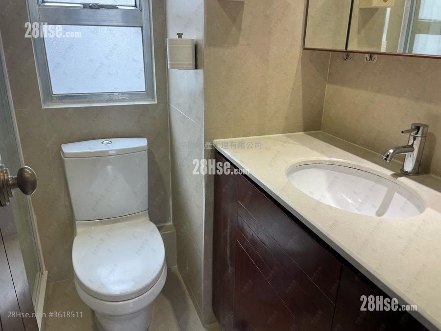 Village Gardens Sell 3 Bedrooms , 2 Bathrooms 801 ft² Village Gardens Sell 3 Bedrooms , 2 Bathrooms 801 ft²