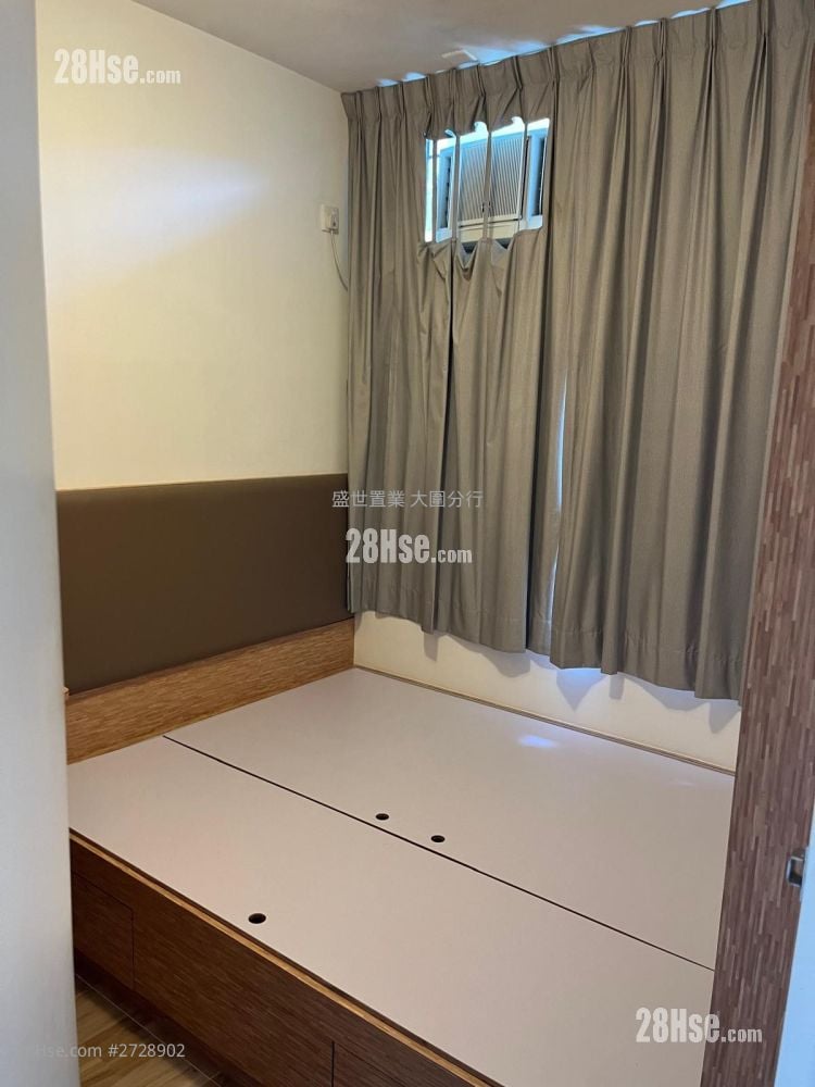 Mei Ying Court Sell 2 Bedrooms , 1 Bathroom 445 ft² Mei Ying Court Sell 2 Bedrooms , 1 Bathroom 445 ft²