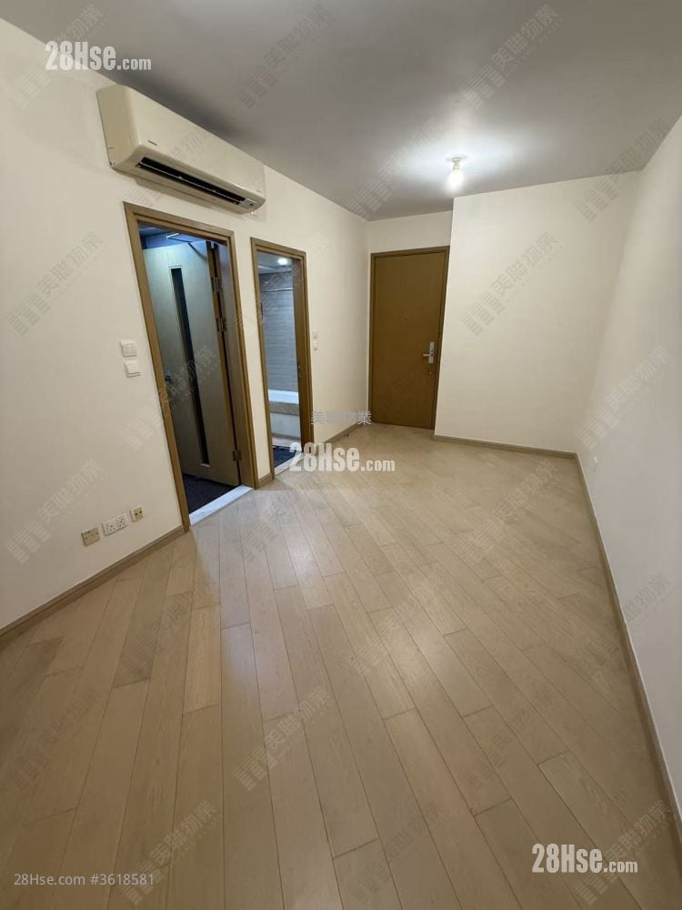 Park Signature Sell Studio , 1 Bathroom 301 ft² Park Signature Sell Studio , 1 Bathroom 301 ft²