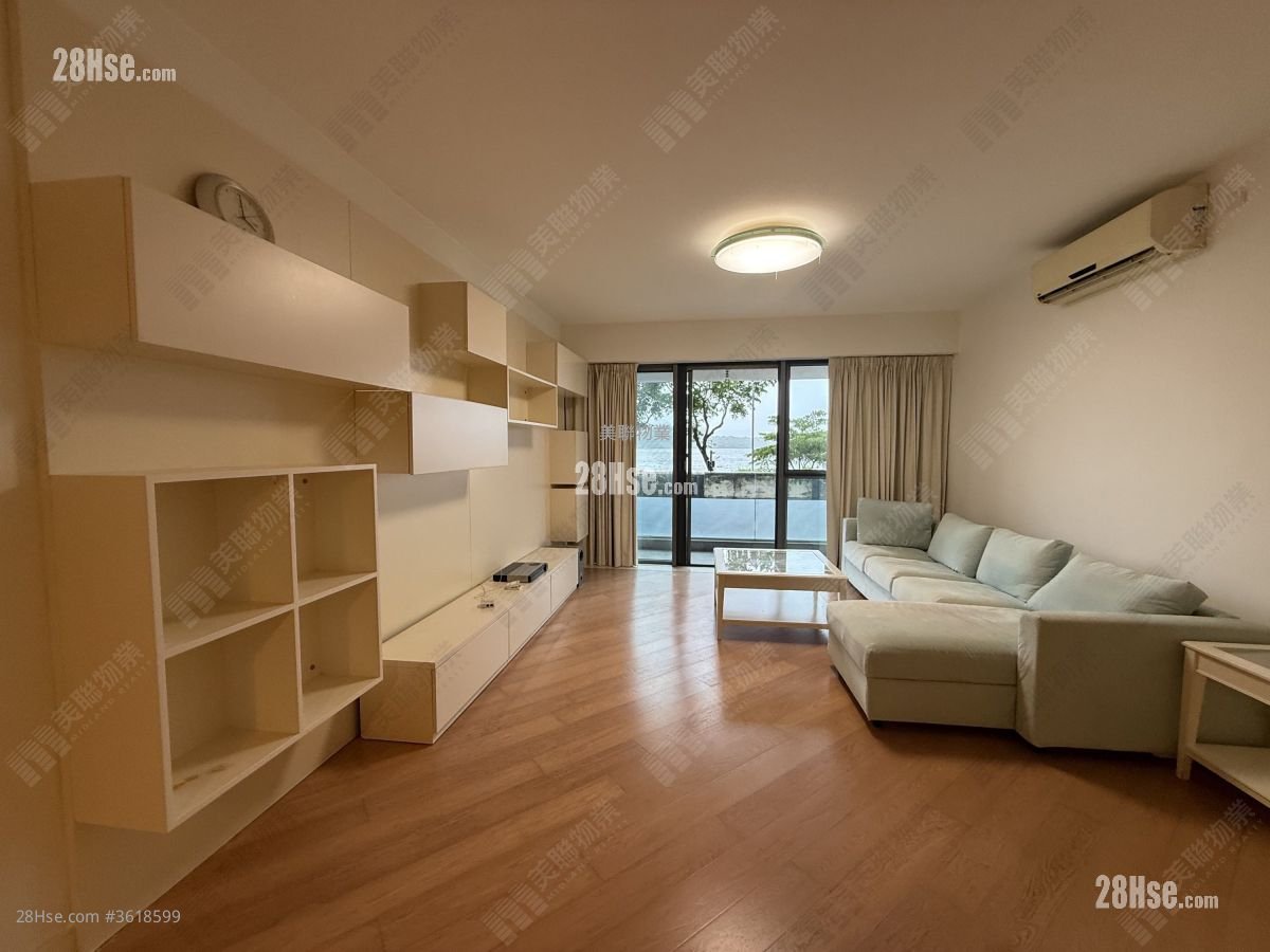 living room: Providence Bay Rental 4 Bedrooms , 3 Bathrooms 1,695 ft² living room: Providence Bay Rental 4 Bedrooms , 3 Bathrooms 1,695 ft²