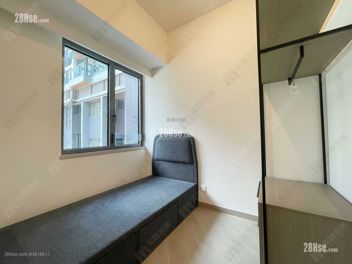 Silicon Hill Sell 2 Bedrooms , 1 Bathroom 406 ft² Silicon Hill Sell 2 Bedrooms , 1 Bathroom 406 ft²