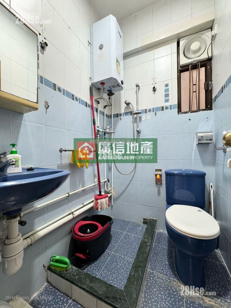Shun King Building Sell 2 Bedrooms , 1 Bathroom 253 ft² Shun King Building Sell 2 Bedrooms , 1 Bathroom 253 ft²