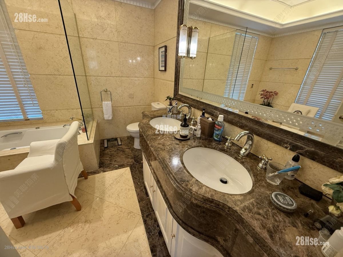 The Royal Oaks Sell 5+ Bedrooms , 4 Bathrooms 3,003 ft² The Royal Oaks Sell 5+ Bedrooms , 4 Bathrooms 3,003 ft²