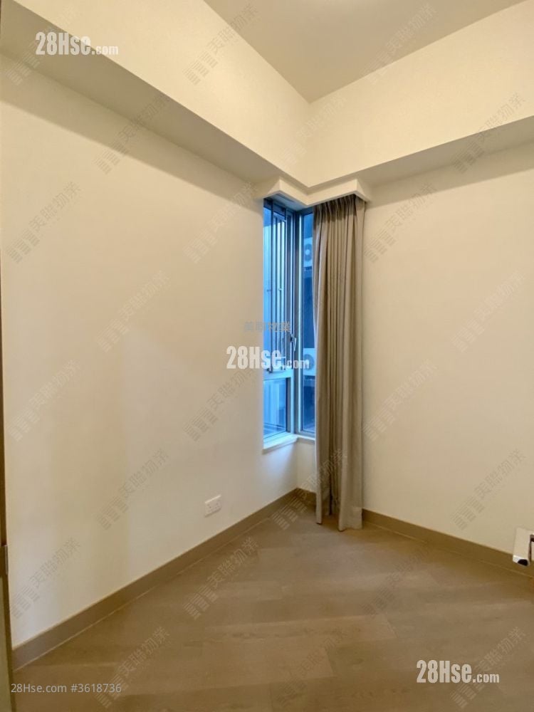 Cullinan West Sell 2 Bedrooms , 1 Bathroom 436 ft² Cullinan West Sell 2 Bedrooms , 1 Bathroom 436 ft²