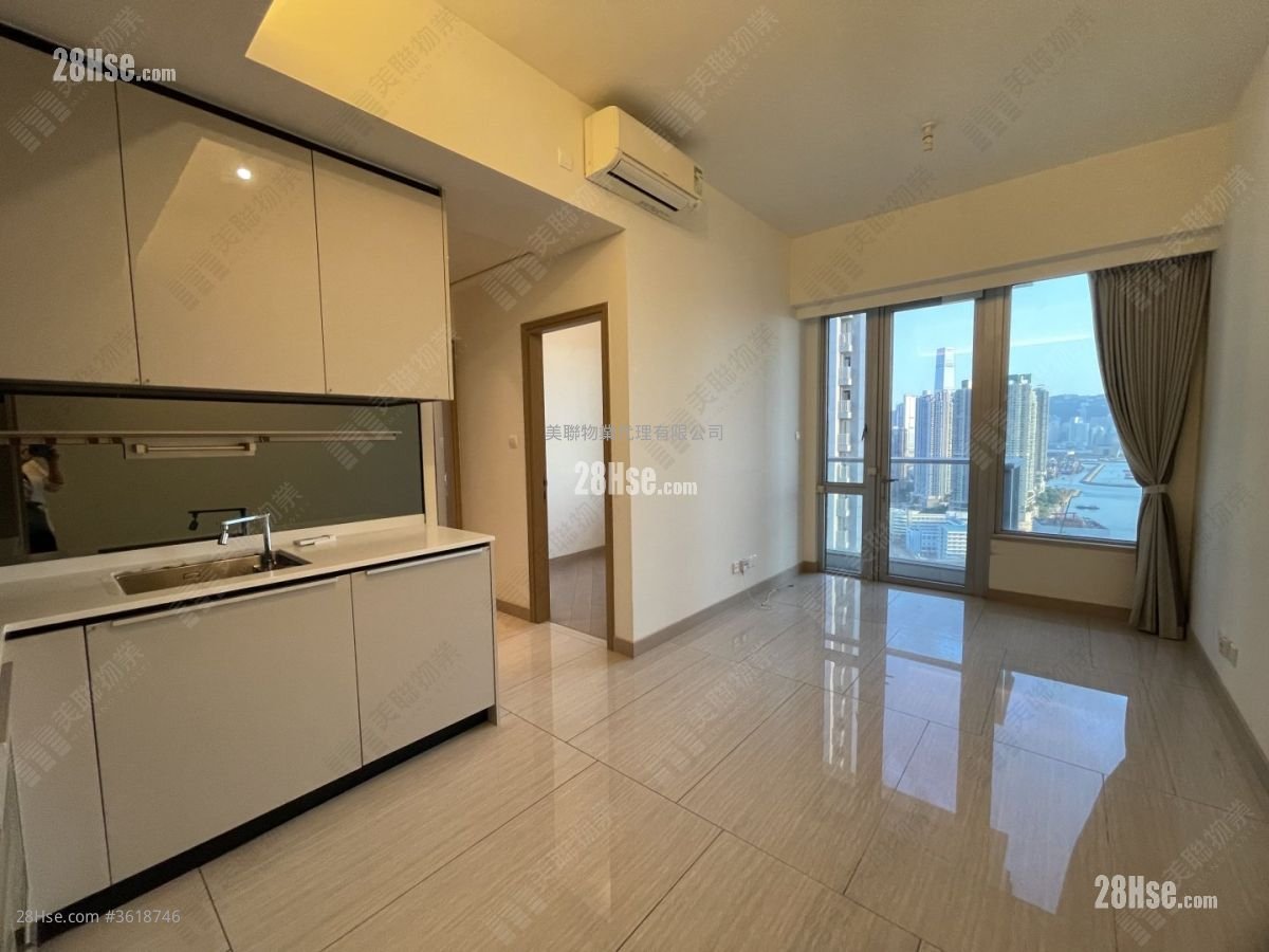 Cullinan West Rental 2 Bedrooms , 1 Bathroom 449 ft² Cullinan West Rental 2 Bedrooms , 1 Bathroom 449 ft²